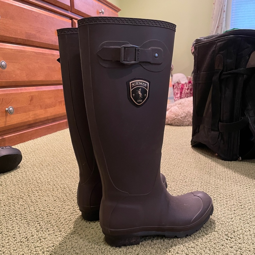 KAMIK RAIN BOOTS